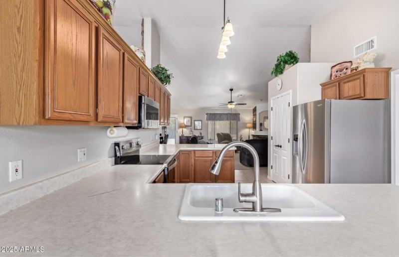 23200 N Paseo Laredo Ln - Photo 6 of 26