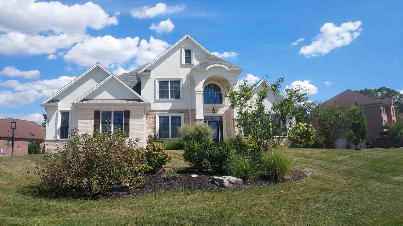 1295 Needham Cir E #NA - Photo 2 of 28