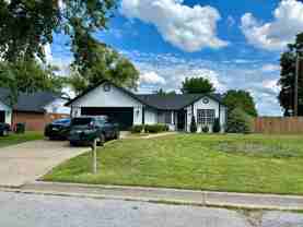 1613 S 26th Pl #NA - Photo 1 of 1