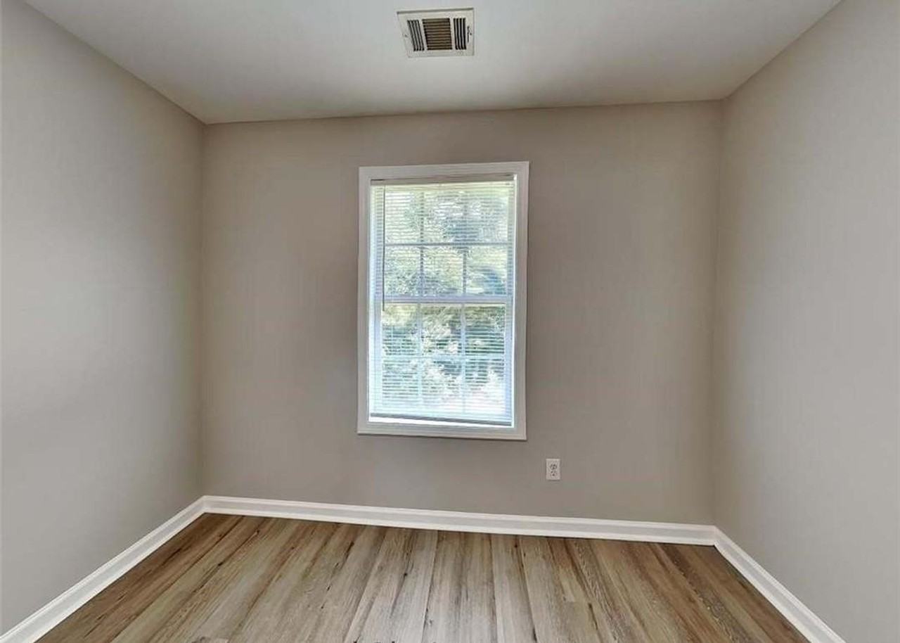 Maple Place Apartments - Photo 5 of 17