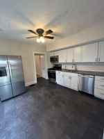 featured image of 2229 E 5th Ave