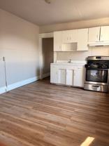112 S Ann St - Photo 1 of 1