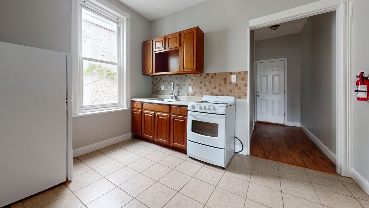 1332 N 59th St - Photo 2 of 13