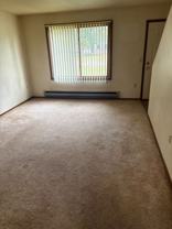 600 Hollywood Dr - Photo 1 of 1