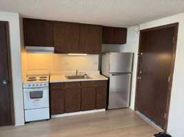 featured image of 824 Kinau St #303