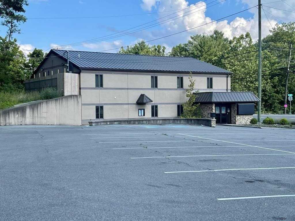 725 Ritter Dr - Photo 6 of 38