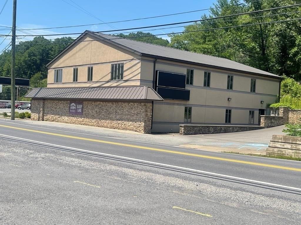 725 Ritter Dr - Photo 7 of 38