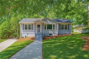 1716 Beacon Hill Blvd Ne - Photo 1 of 1