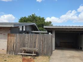 202 N Powell St - Photo 1 of 1