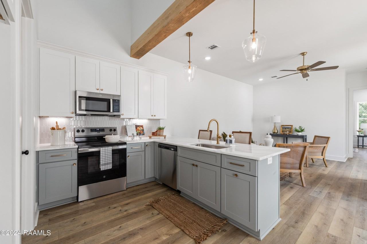 120 Mayberry Grove St - Photo 4 of 25