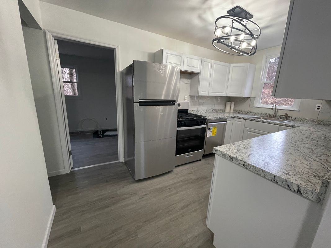 17 Hide Away Ln - Photo 3 of 10