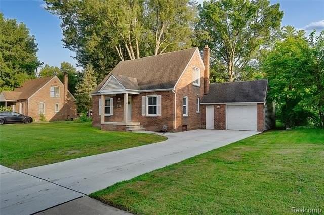 31979 Kathryn St - Photo 4 of 38