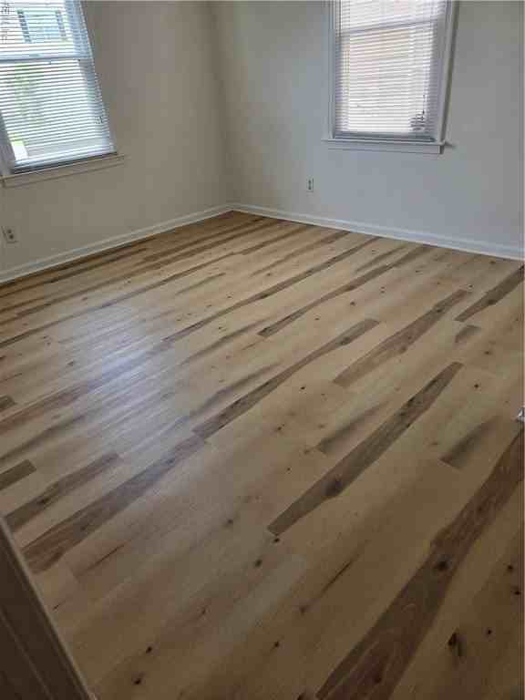 2034 Stonehurst St - Photo 5 of 8