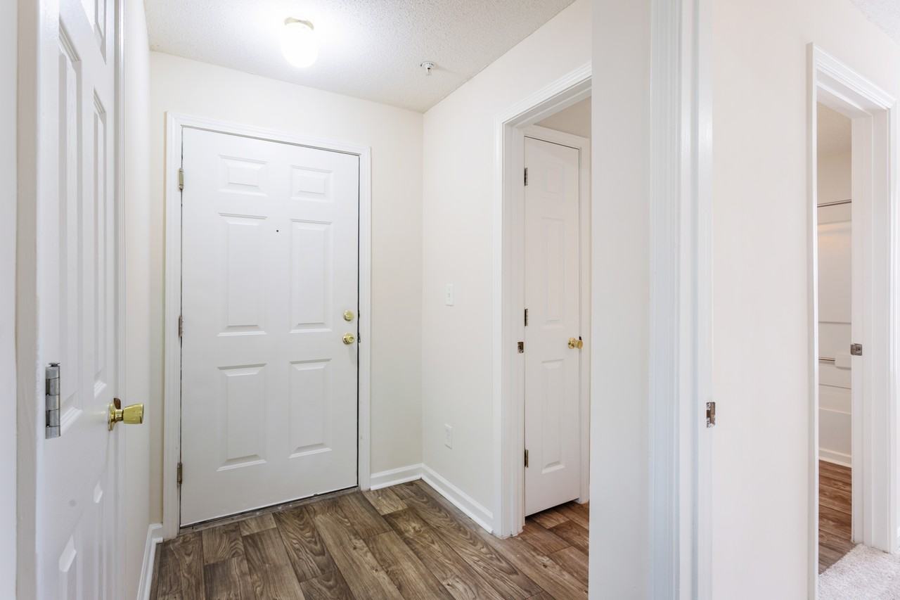 The Retreat at Grande Lake Apartments - Photo 2 of 90