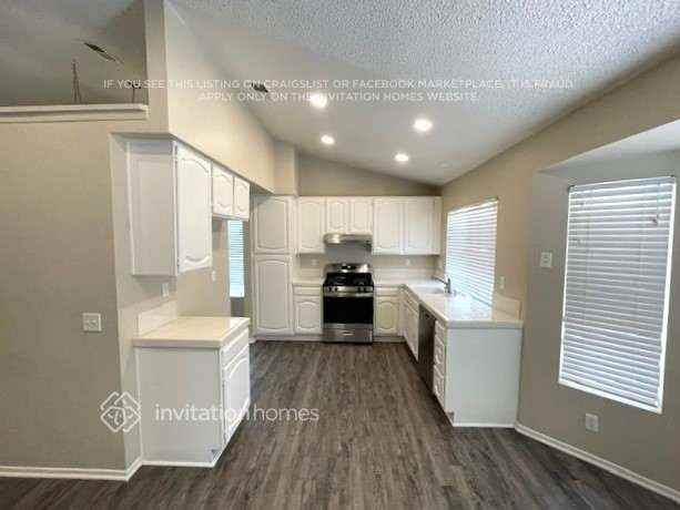 31165 Via Gilberto - Photo 5 of 14