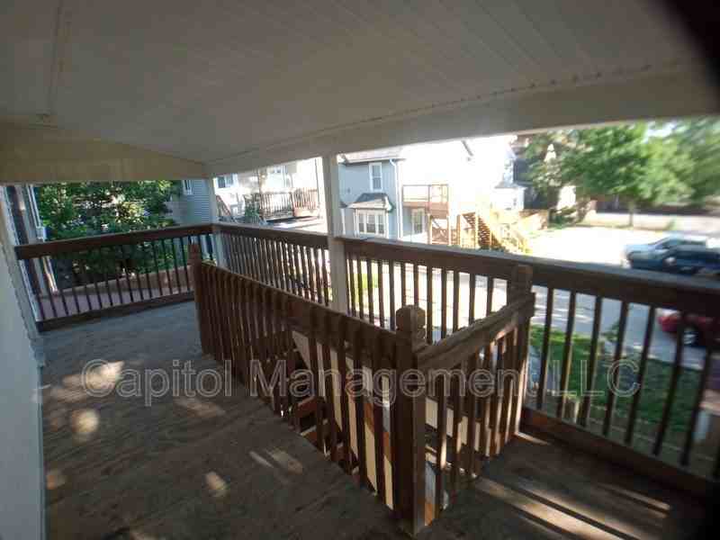 220 W Lapeer St #3 - Photo 3 of 4