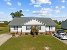 featured image of 2140 Oak Bend Dr