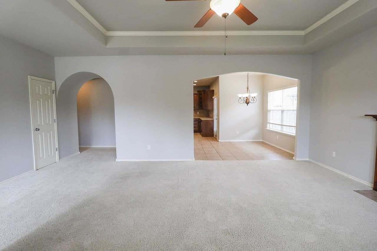 18909 E 49th Pl S - Photo 7 of 34