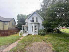 222 W 11th St - Photo 1 of 1