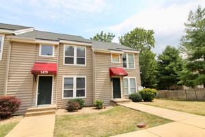 featured image of 1470 Devon Ln