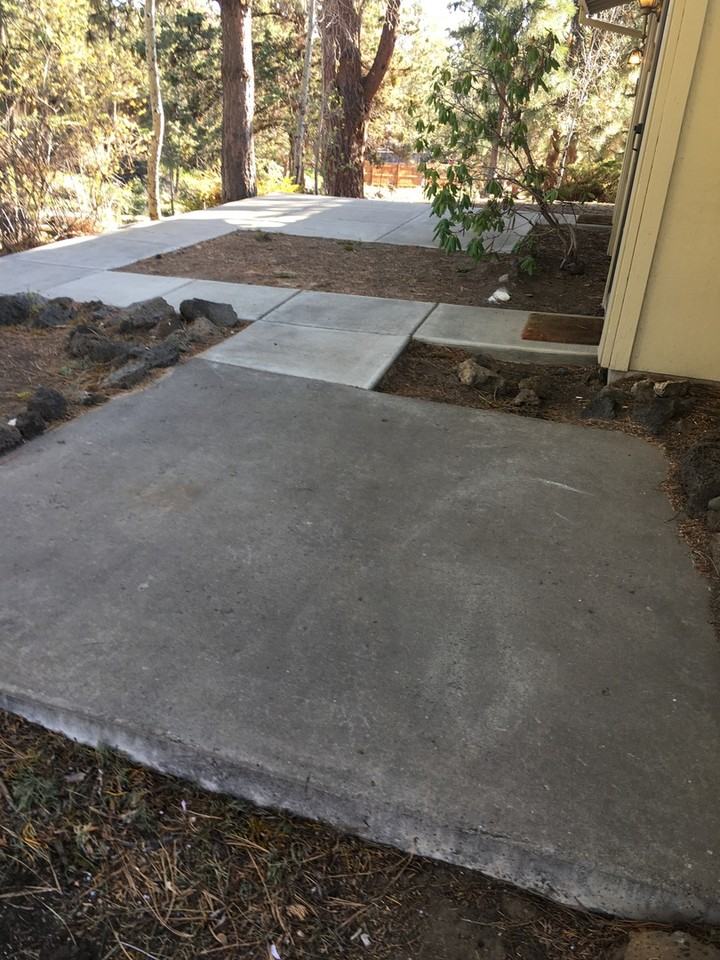 1700 Ne Wells Acres Rd #48 - Photo 2 of 11