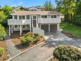 11004 100th Ave Ne - Photo 1 of 1