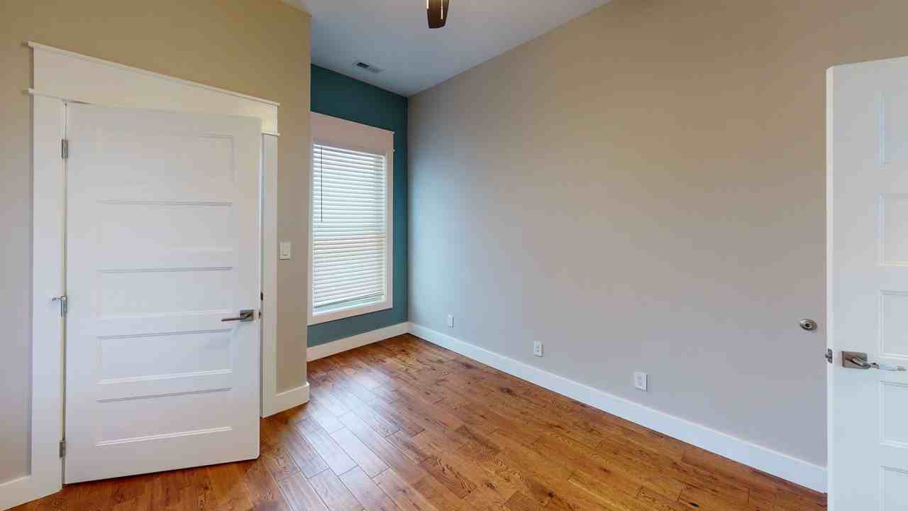 1614 Forest Ave - Photo 7 of 19