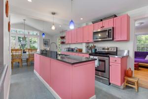 featured image of 100 Summit St