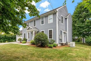 66 Hewitt Ave - Photo 1 of 1