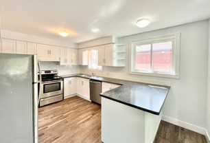 144 Chapel Hill Crescent #Upper - Photo 1 of 1