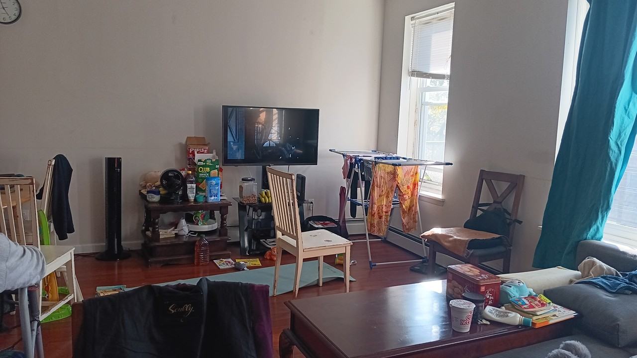 Bay 13th Street #3F - Photo 2 of 9