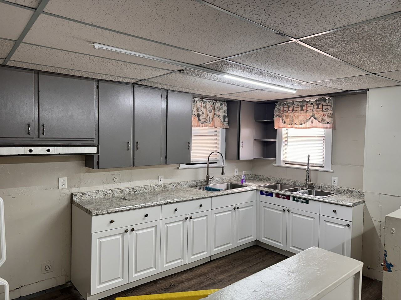 216 Sw 2nd Ave - Photo 3 of 27