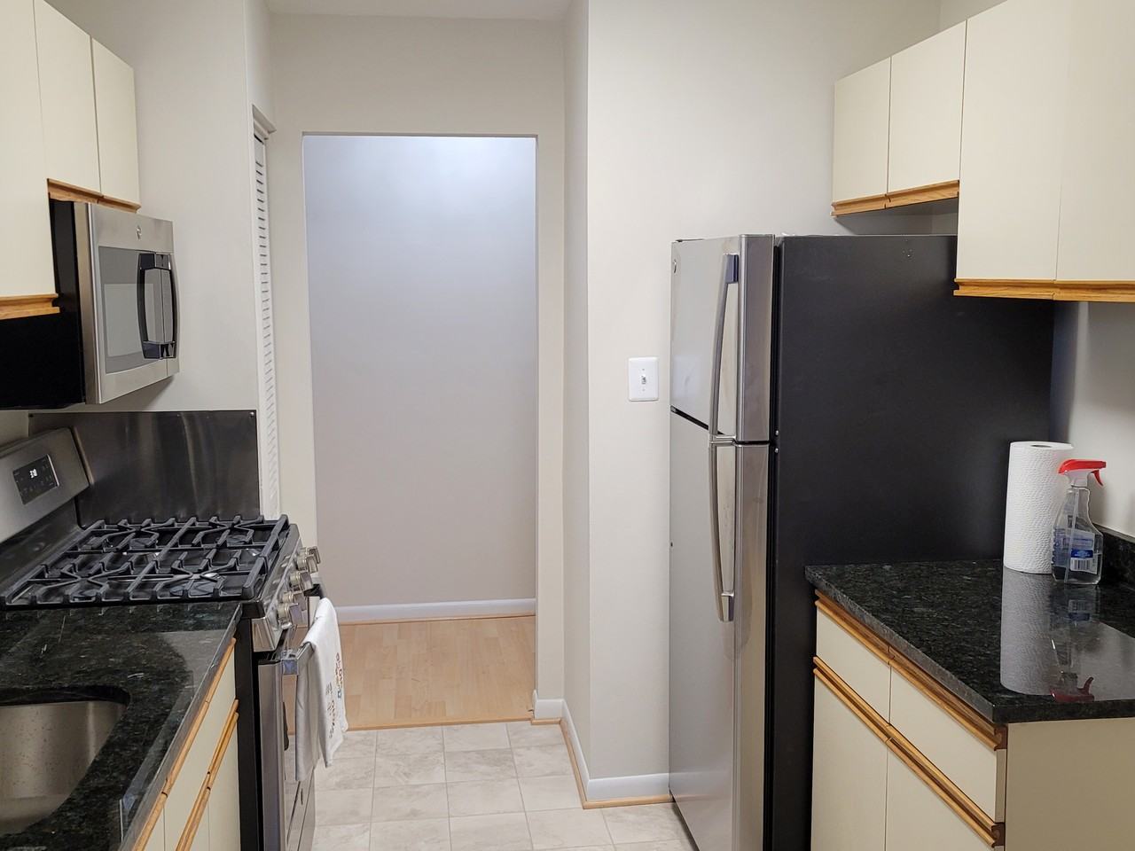 2856 Dover Ln #201 - Photo 3 of 20