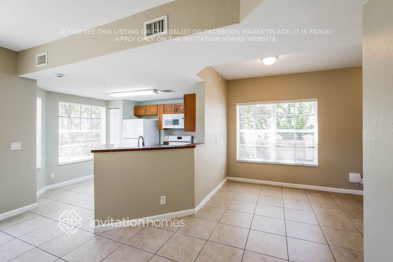 1706 Ne 6th St #1309 - Photo 6 of 16