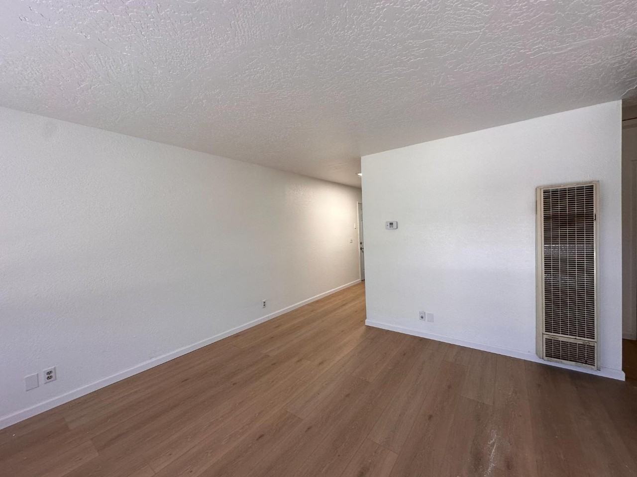 Orange 4 Unit Apartment-B - Photo 2 of 10