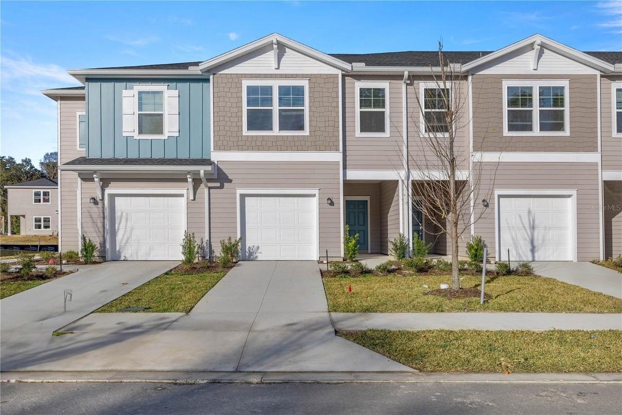 3644 Se 37th Ct - Photo 2 of 20