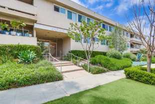 Baldwin Hills Apartment Living – Convenient, Connected, Comfortable! - Photo 1 of 1
