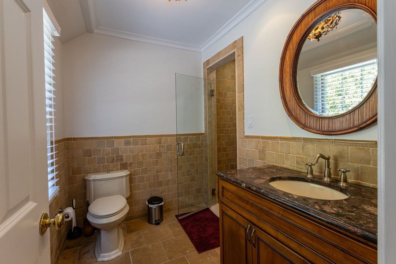 undisclosed address - Photo 7 of 9