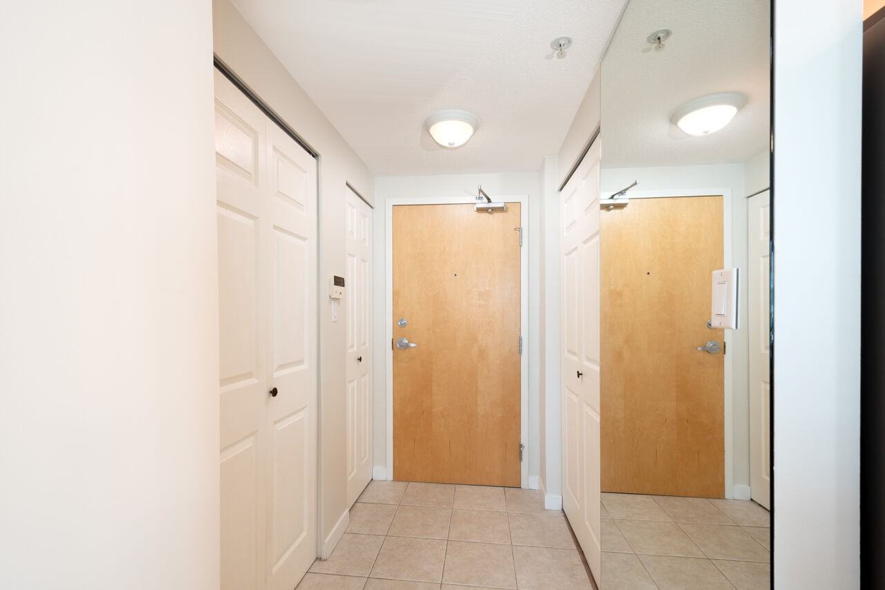 1420 West Georgia Street #503 - Photo 2 of 20