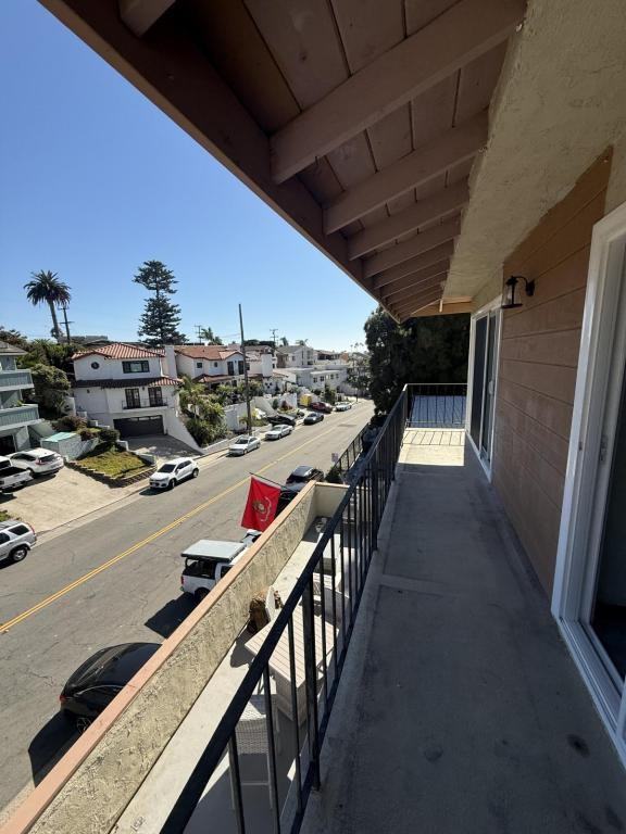 212 W Escalones #B - Photo 3 of 9