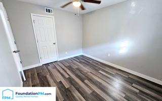 featured image of 2401 Alcy Manor Ln #102