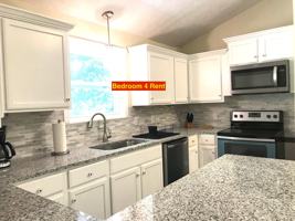 featured image of 246 Gum Hollow Rd