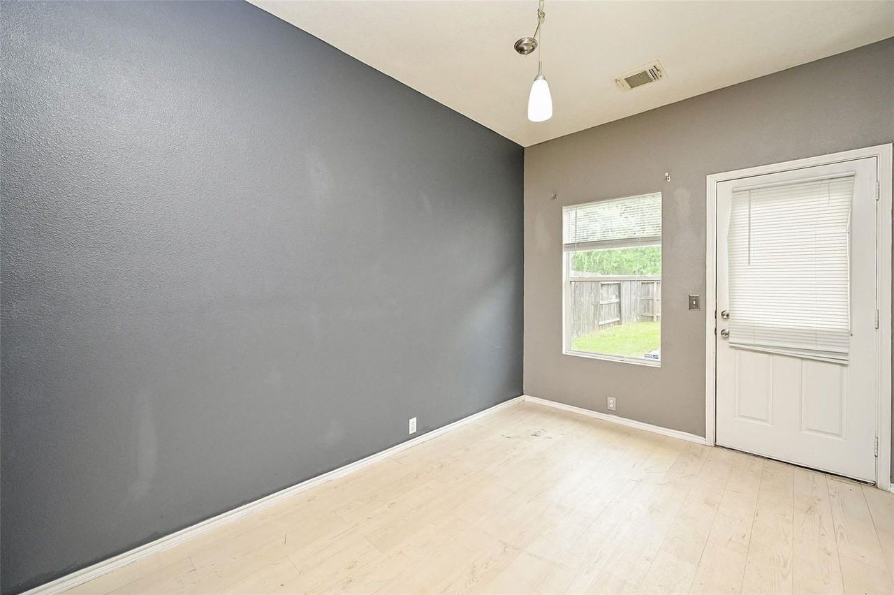 23850 Pebworth Pl - Photo 7 of 18
