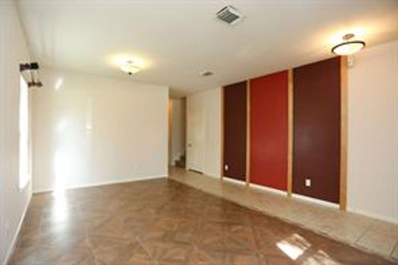 422 New Hope Ln - Photo 3 of 26