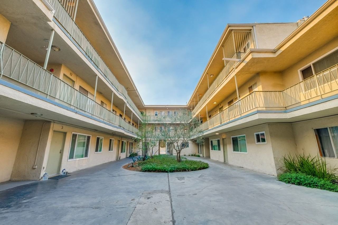 Secure, Courtyard - Photo 3 of 7