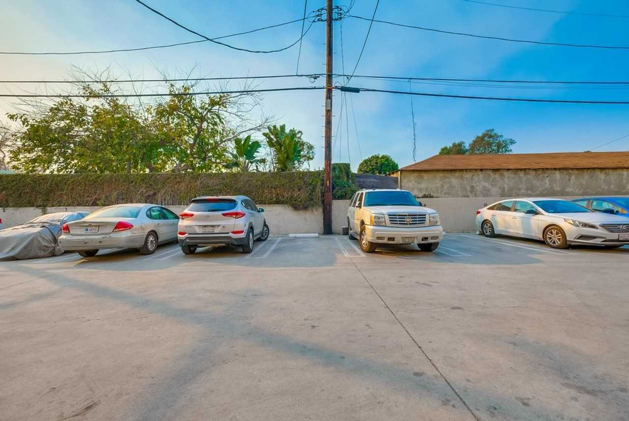 Secure, Courtyard - Photo 7 of 7