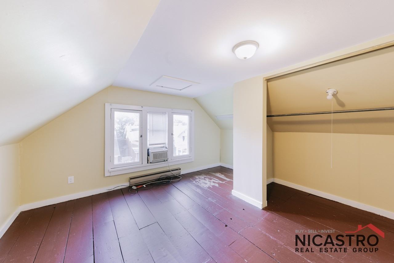 252 E Lane Ave - Photo 6 of 40
