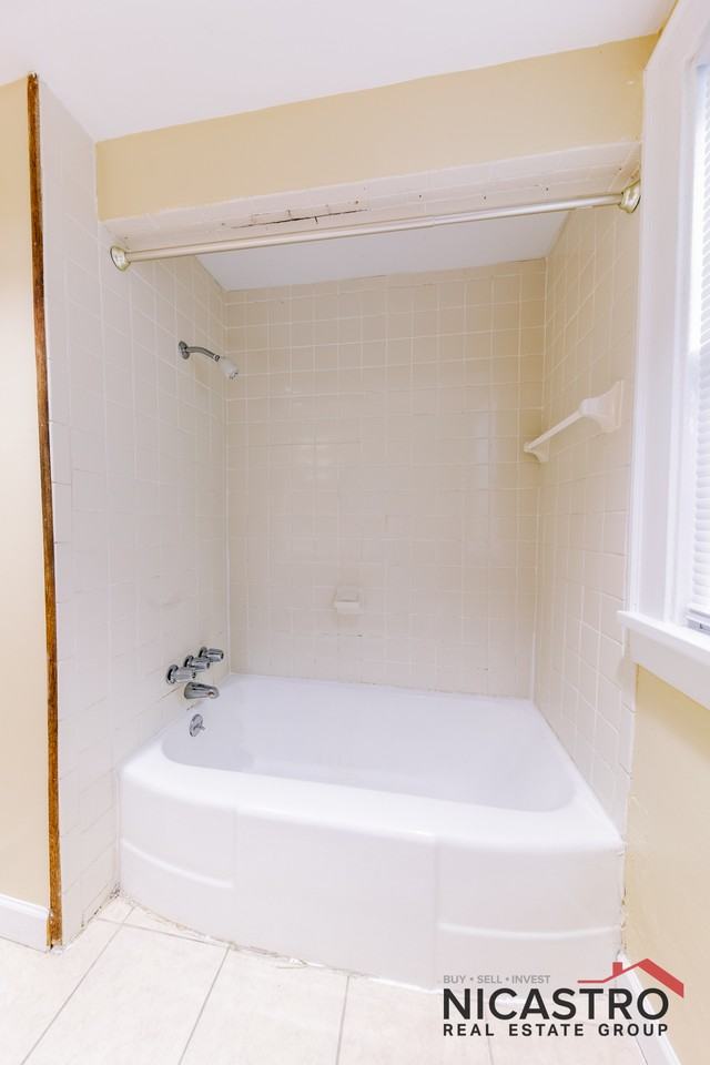 252 E Lane Ave - Photo 4 of 40