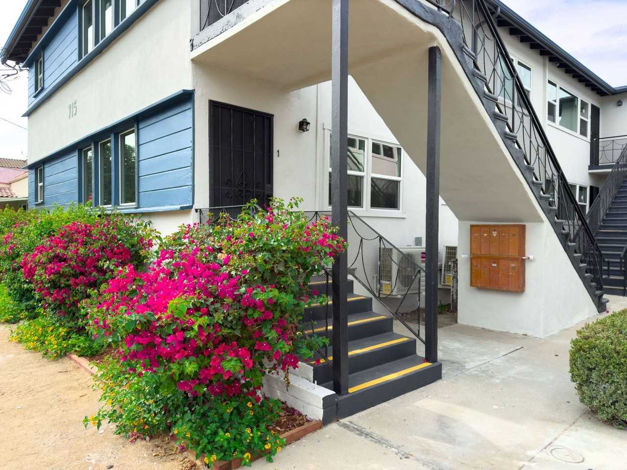 715-721 Garfield Ave - Photo 6 of 31