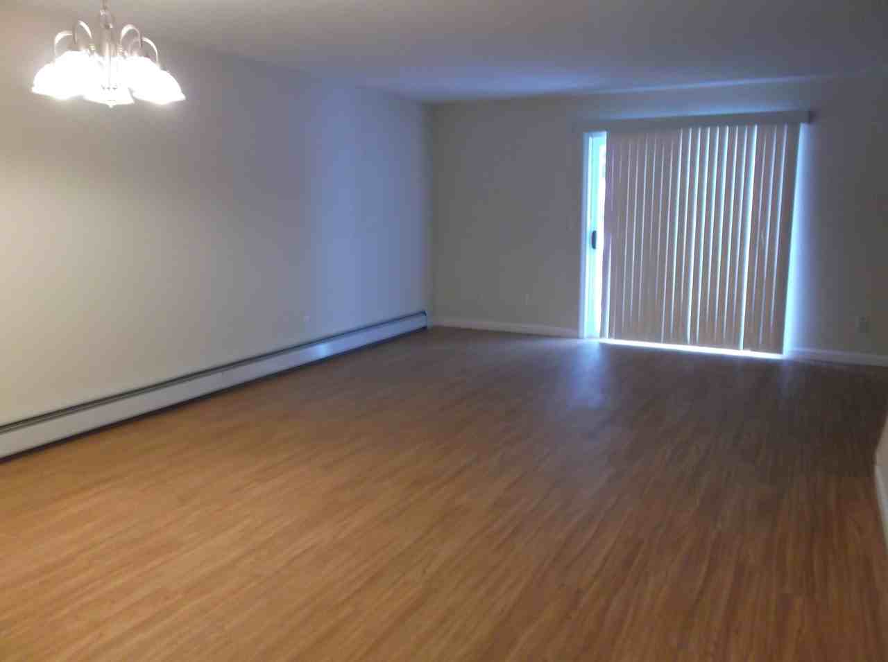 7 River View Dr - Photo 3 of 12